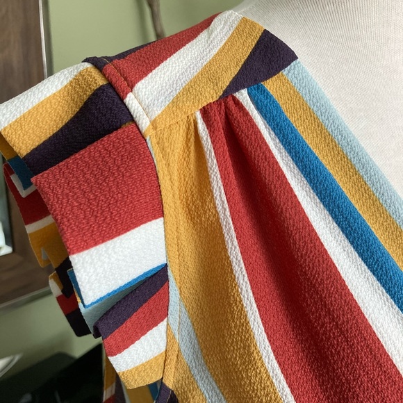 Striped top - Picture 4 of 8